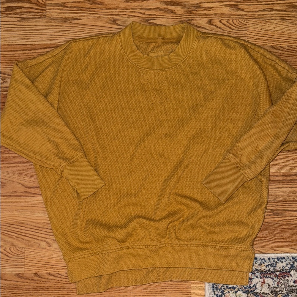 Yellow aerie sweatshirt